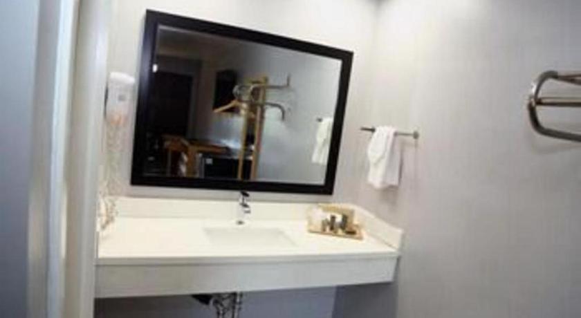 Grand Park Inn Baldwin Park Εξωτερικό φωτογραφία