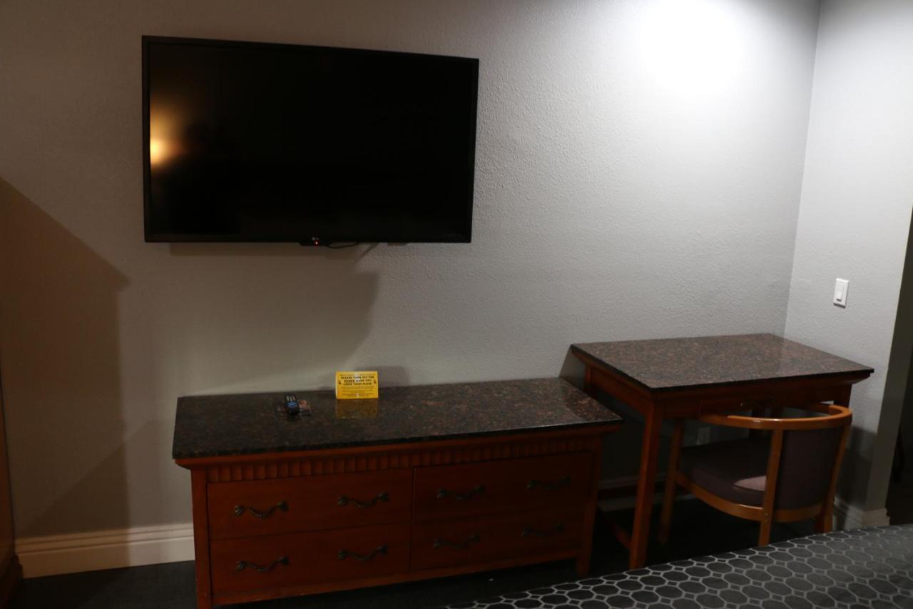 Grand Park Inn Baldwin Park Εξωτερικό φωτογραφία
