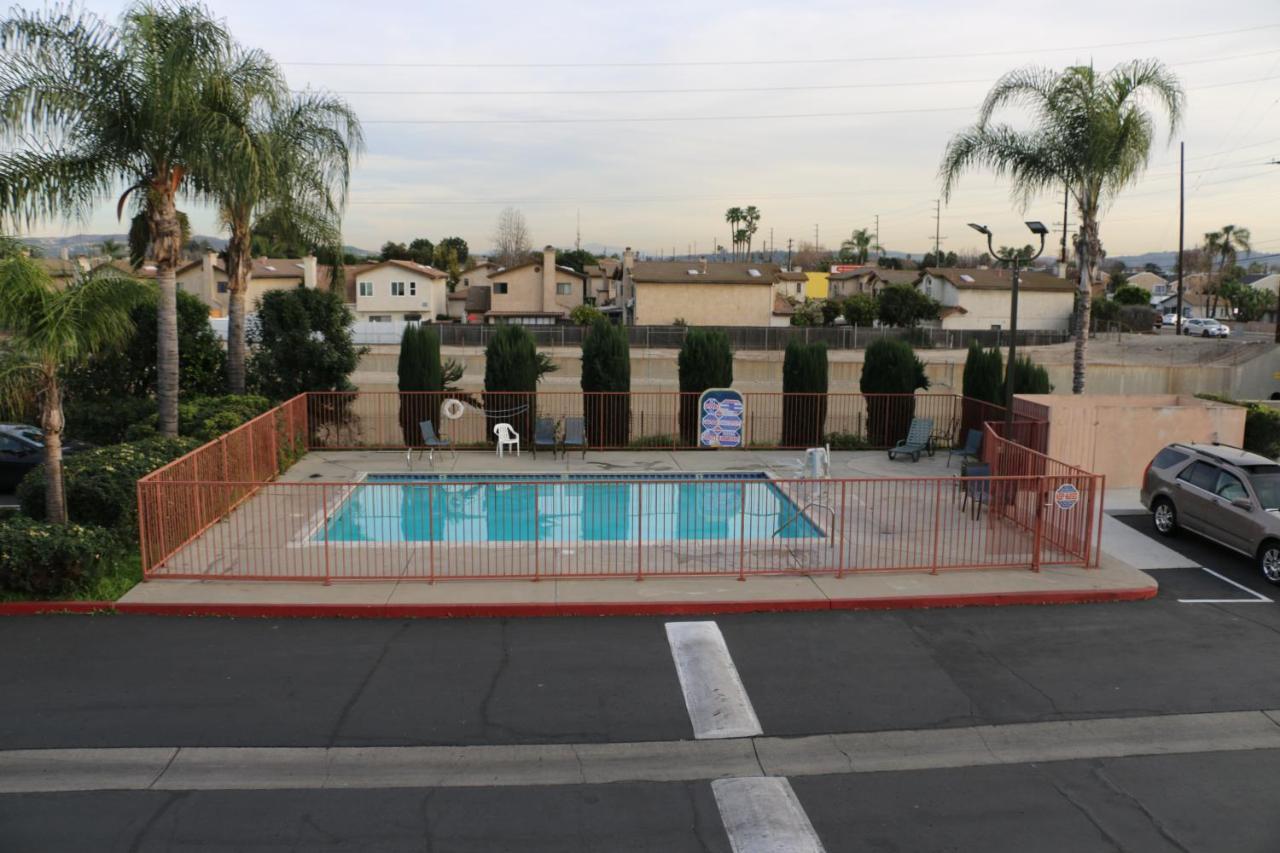 Grand Park Inn Baldwin Park Εξωτερικό φωτογραφία