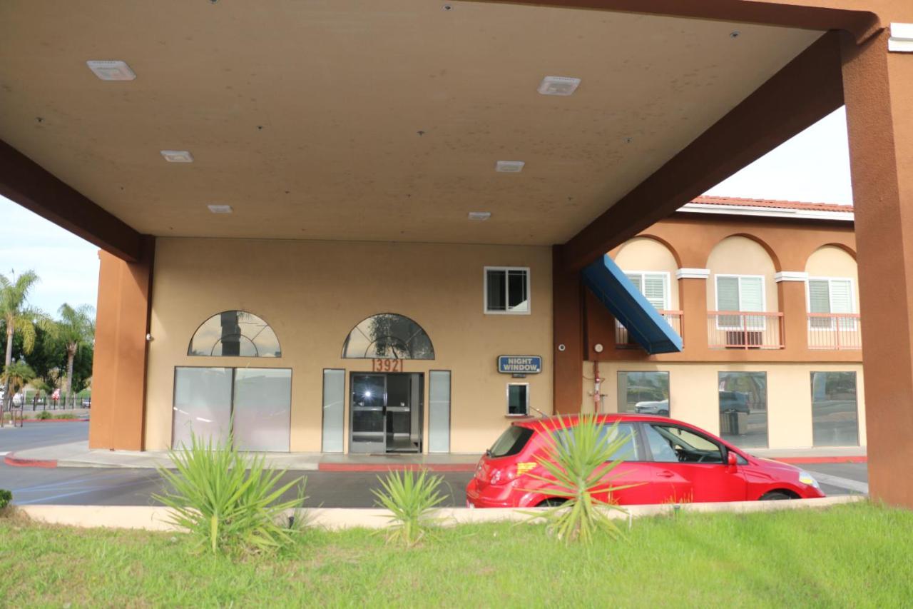 Grand Park Inn Baldwin Park Εξωτερικό φωτογραφία