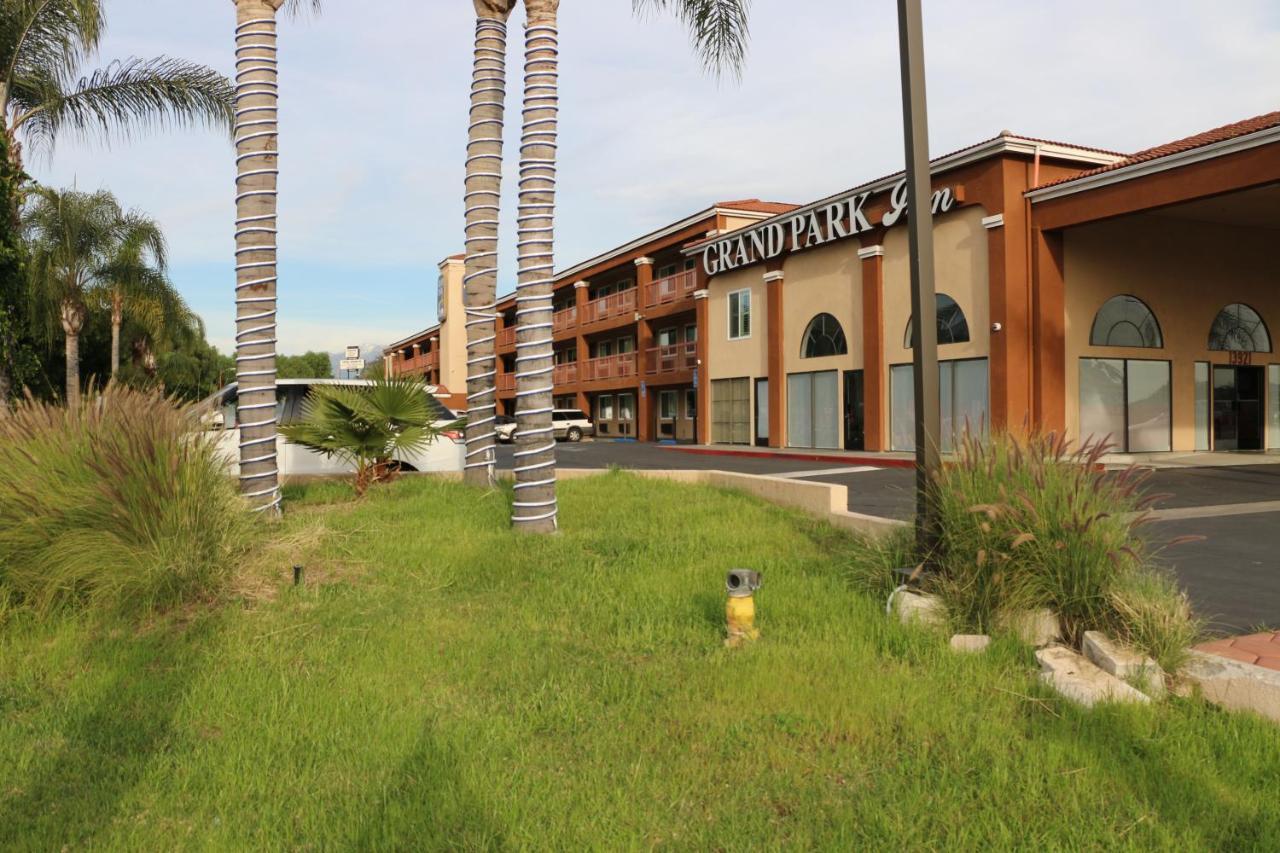 Grand Park Inn Baldwin Park Εξωτερικό φωτογραφία